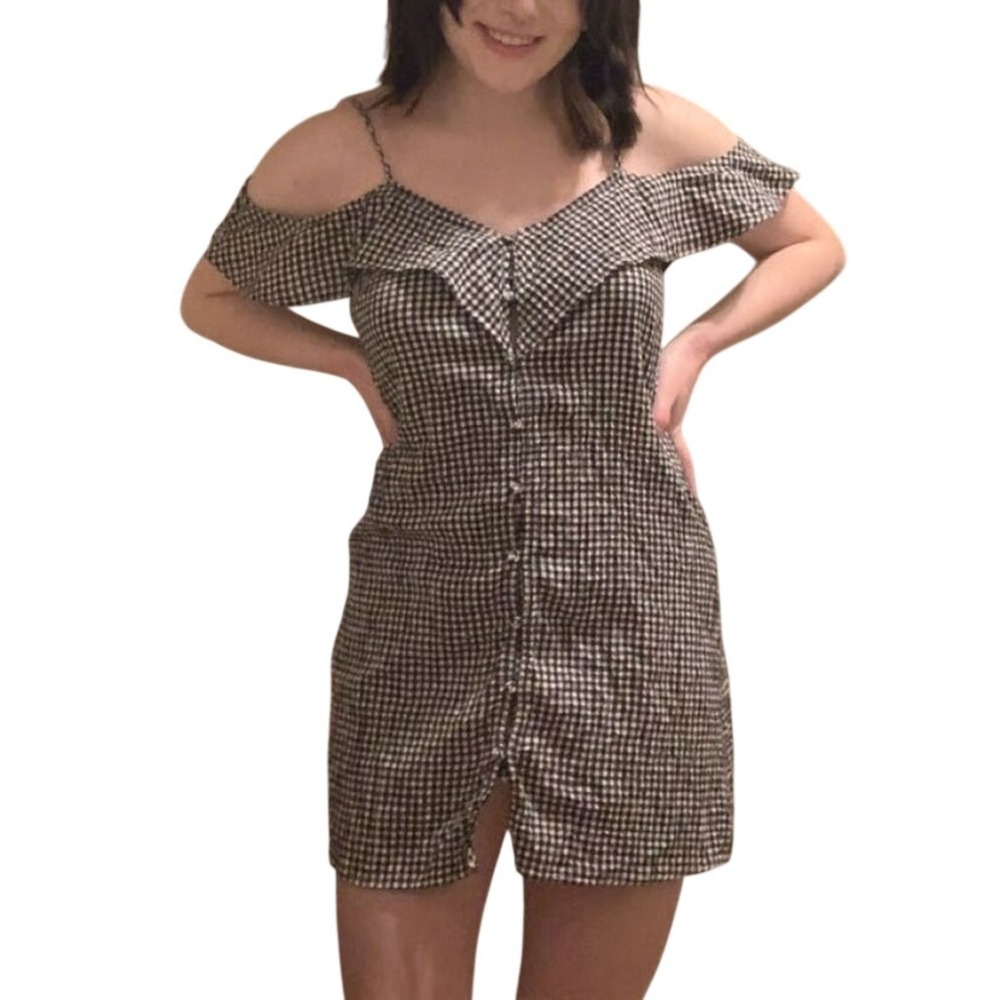 (CL) Charlotte Russe Gingham Cold Shoulder Ruffle Mini Dress Medium BC16912